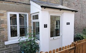 Page-Turner'S Cottage